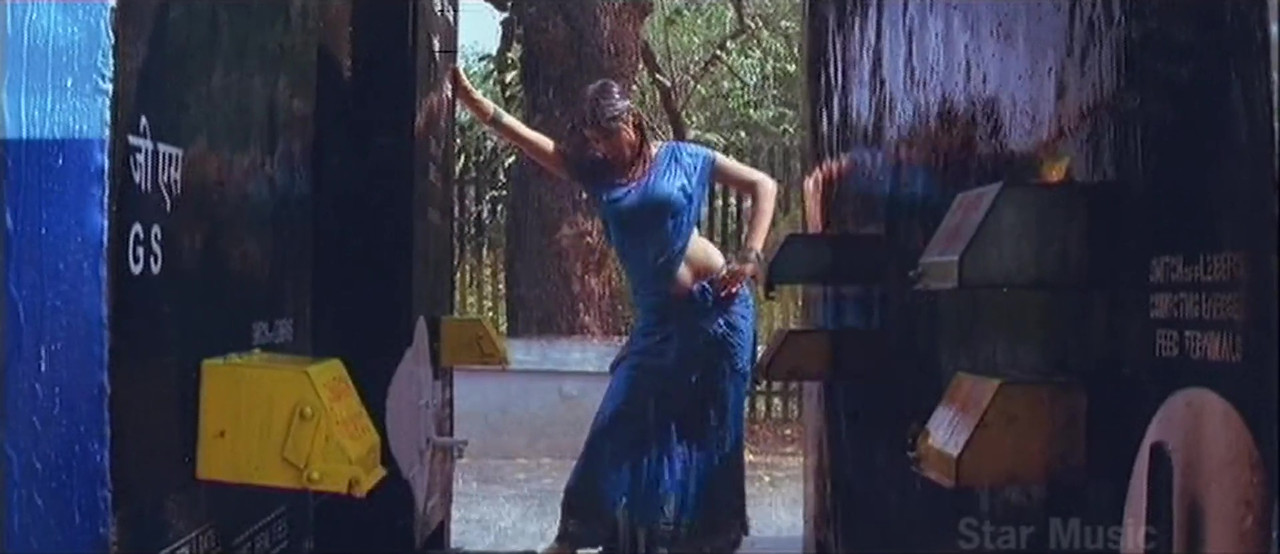 vlcsnap-2021-12-20-00h38m18s876