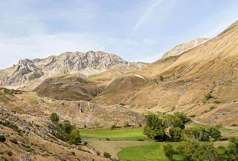 Un paysage de hauts plateaux, exemple de la lente évolution de l'environnement selon l'altitude