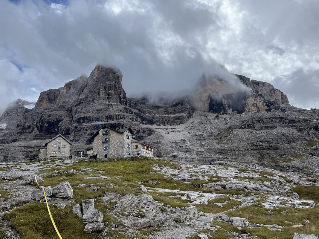 6B072412-D01A-47A3-BDB8-98E7DB3F3163