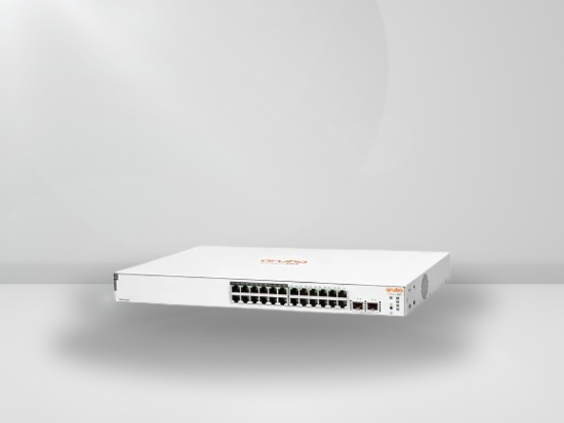 Detalhe das portas PoE+ do Switch Aruba Instant On 1830 JL812A, com indicador de status de energia.