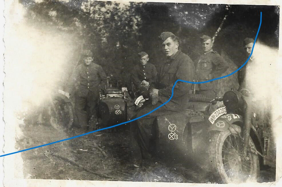 2WK Wehrmacht Krad Motorrad mit Division - Takt. Abzeichen