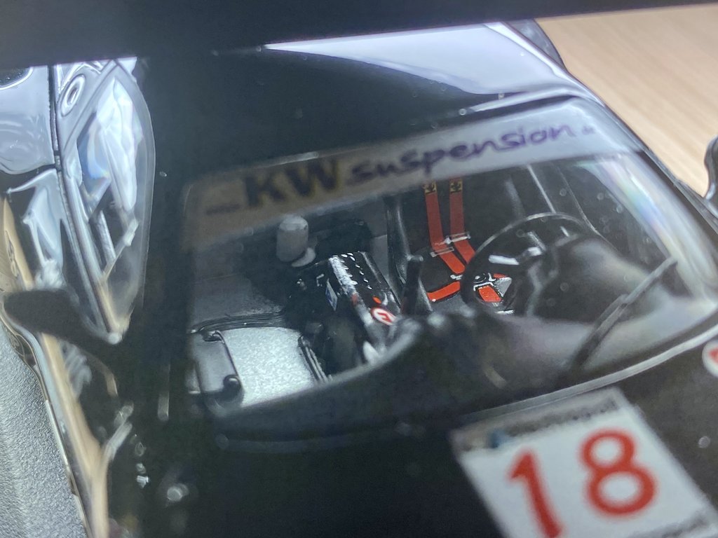 70118A18-C53E-423E-B9C9-3CA918122823