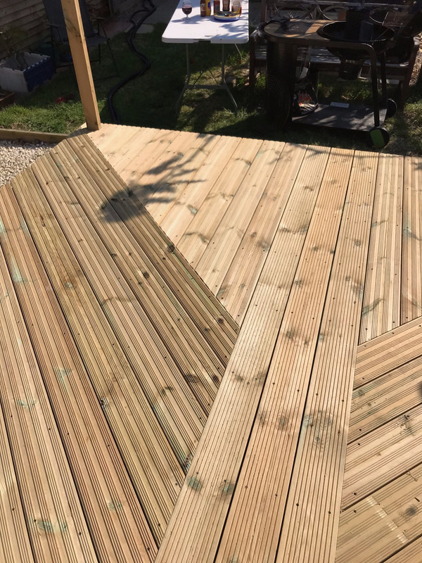 72D6EF89-3EB4-4FD7-A50A-193352AA004E