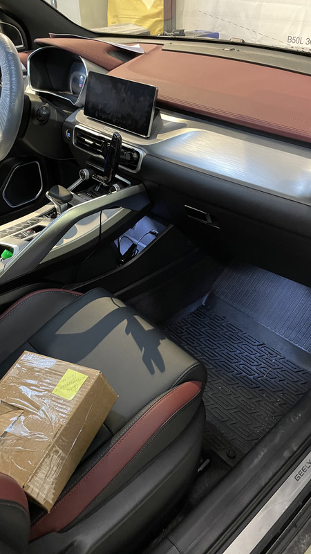 213235DE-3192-4586-8A4D-B0019F7AA254