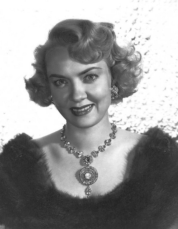Audrey_Totter_b18