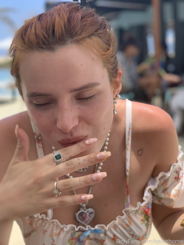 [Image: Bella-Thorne-Only-Fans-03-08-2020-3024x4...a51157.jpg]