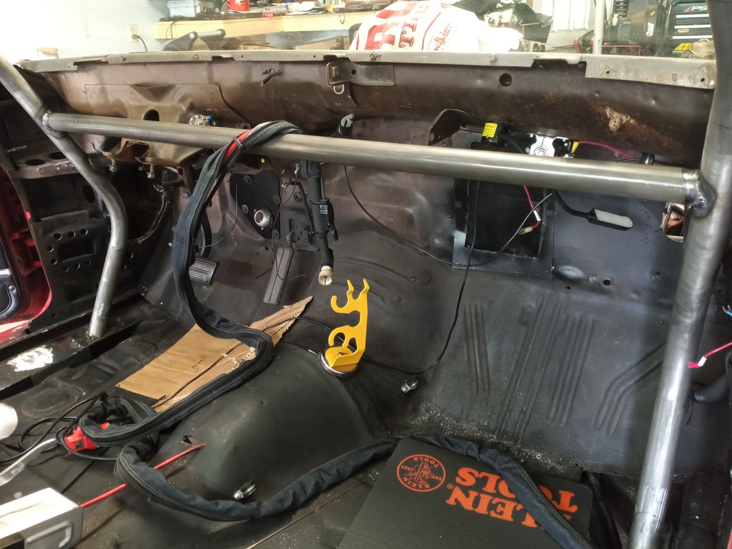 12 Point Roll Cage Question | Team Chevelle, image size:1067x800