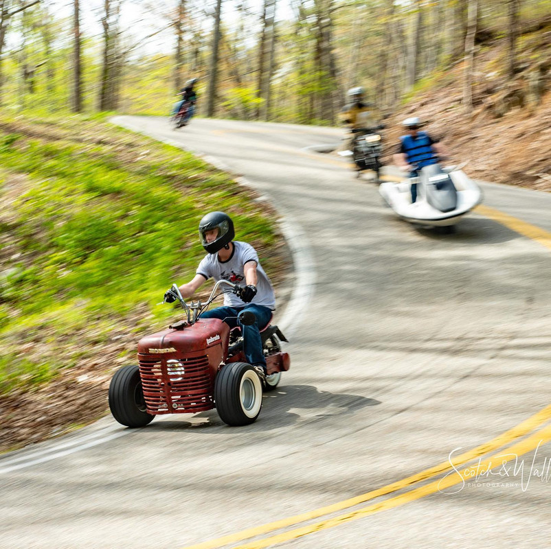 9C9C5C1D-3E53-4C9B-B98F-2B23316F762C