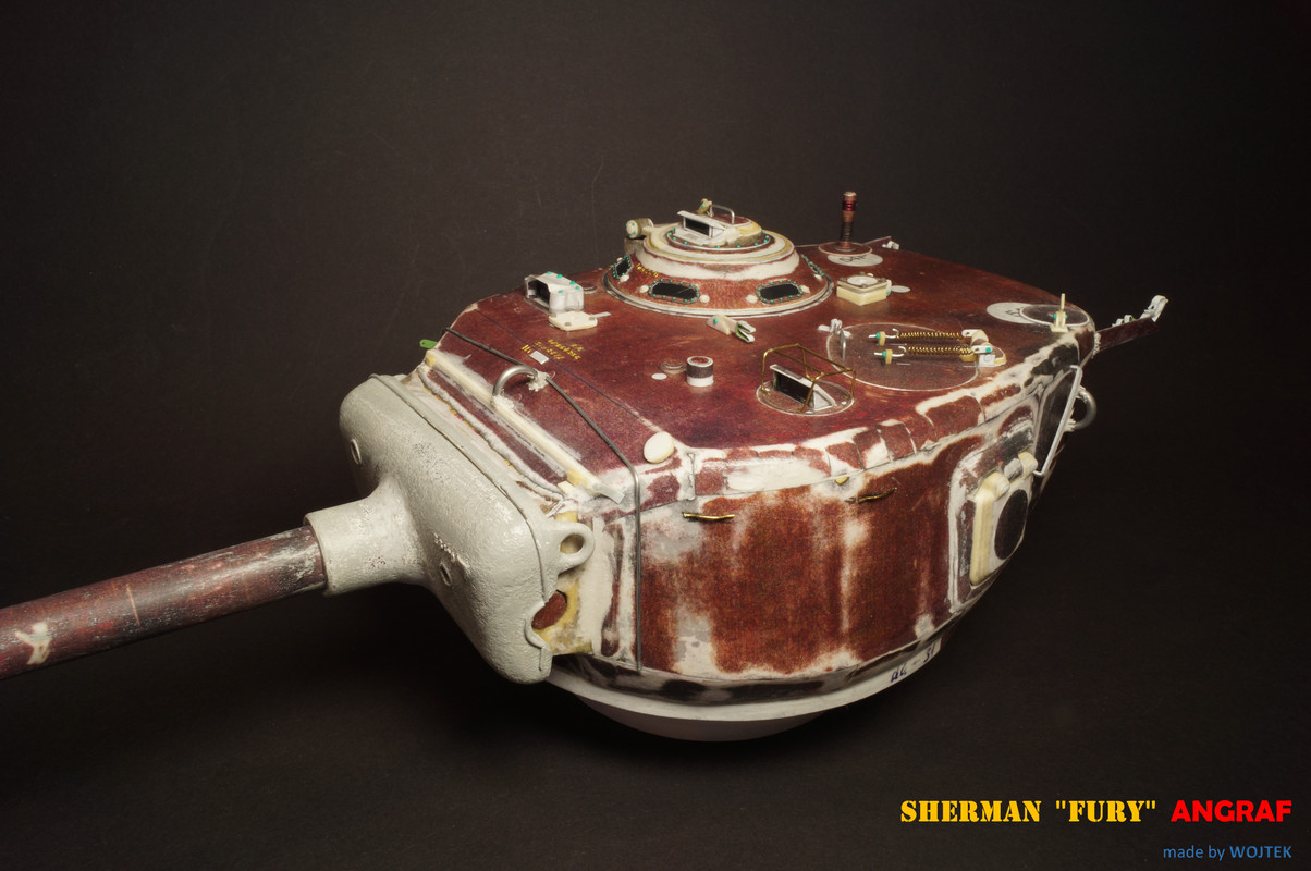 M4A3E8 SHERMAN  FURY 114