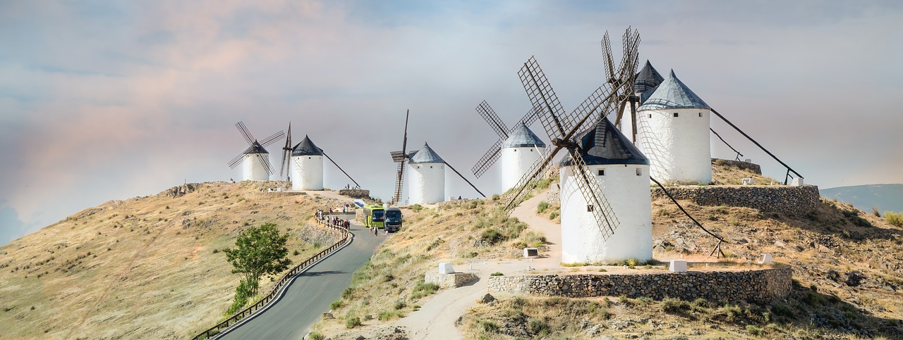 white-mills-panoramic-5007742-1280.jpg