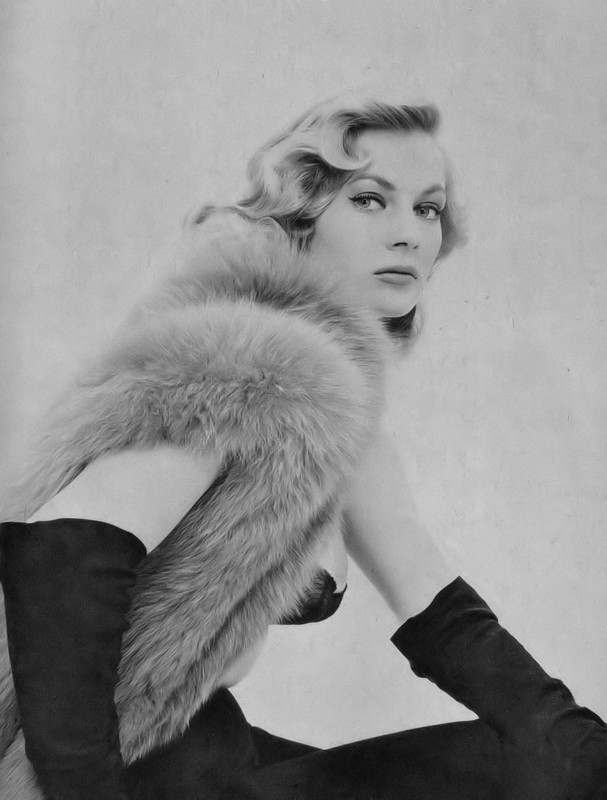 anita_ekberg_ma36