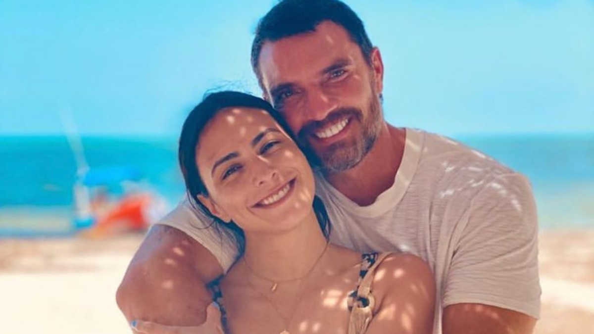 Julián Gil y su novia Valeria Marín ponen pausa a su relación