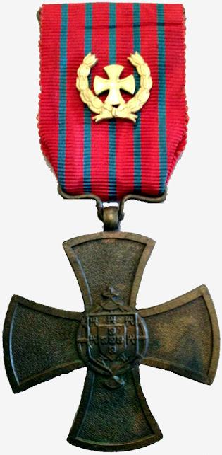 Cruz-de-Guerra-de-1-classe-650