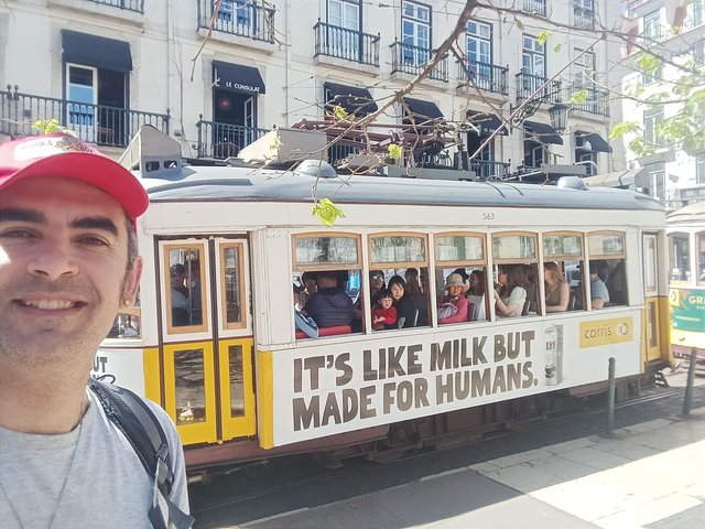 Escapada a Lisboa - Blogs de Portugal - Museo Jerónimos, Descubridores, Torre de Belem, iglesias y atardecederes (52)