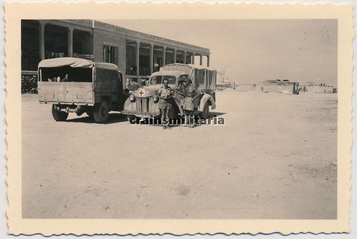 Orig. Foto Ford Sanitäts Lkw Sanka Sankra DRK b.