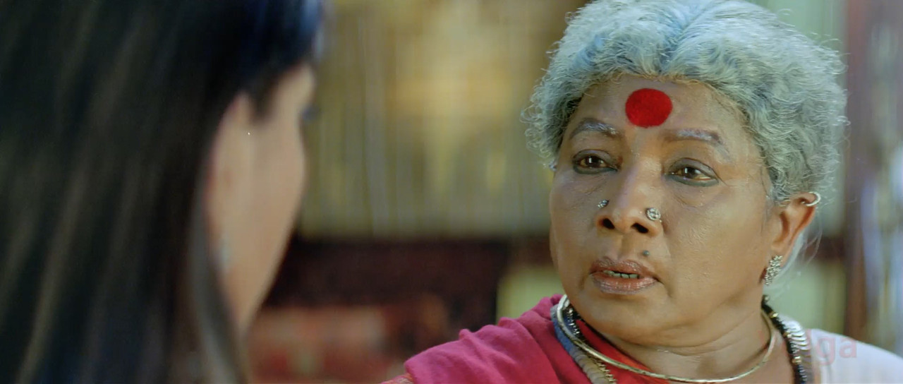 Arundhati 2009 BluRay [Hindi + Tamil + Telugu] 480p, 720p, 1080p ESub Screenshot