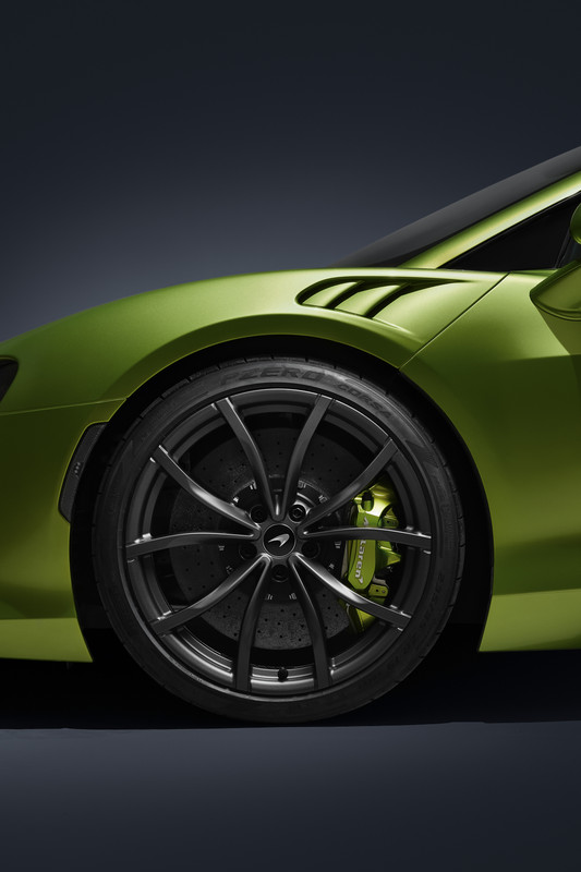 12922-McLarenArtura