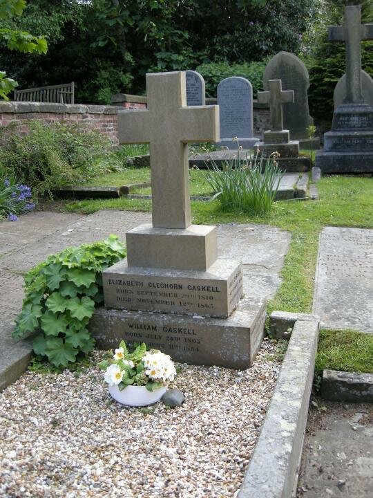 elizabeth-gaskells-grave-1