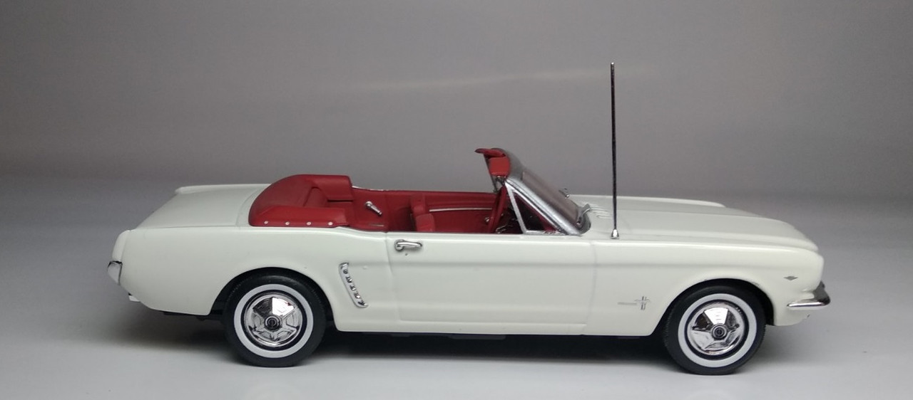 Ford Mustang Convertible 1964 (7)