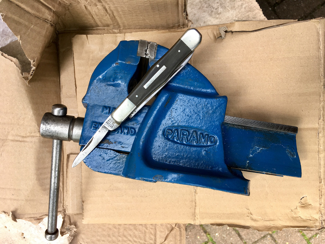 792C1089-7432-41BE-89D3-330971D76BBD