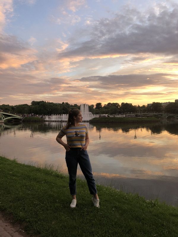 5BF67BCE-1B57-48B9-8E5C-35EBA250A37D