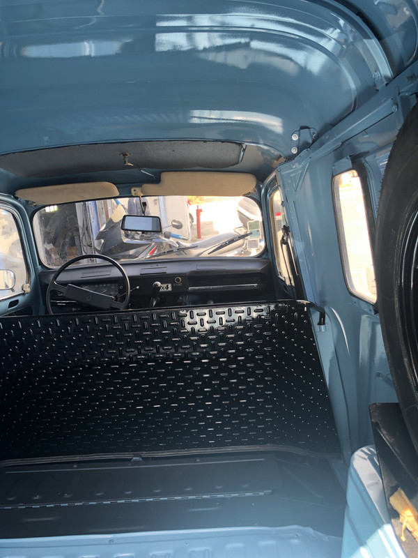 CBAE85BA-2373-4D39-8665-093EE7A7FDFB