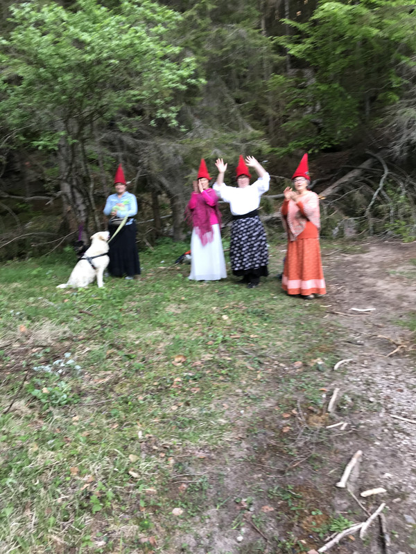 FEB77205-9B3C-4EDE-856E-4FE479D75FA9