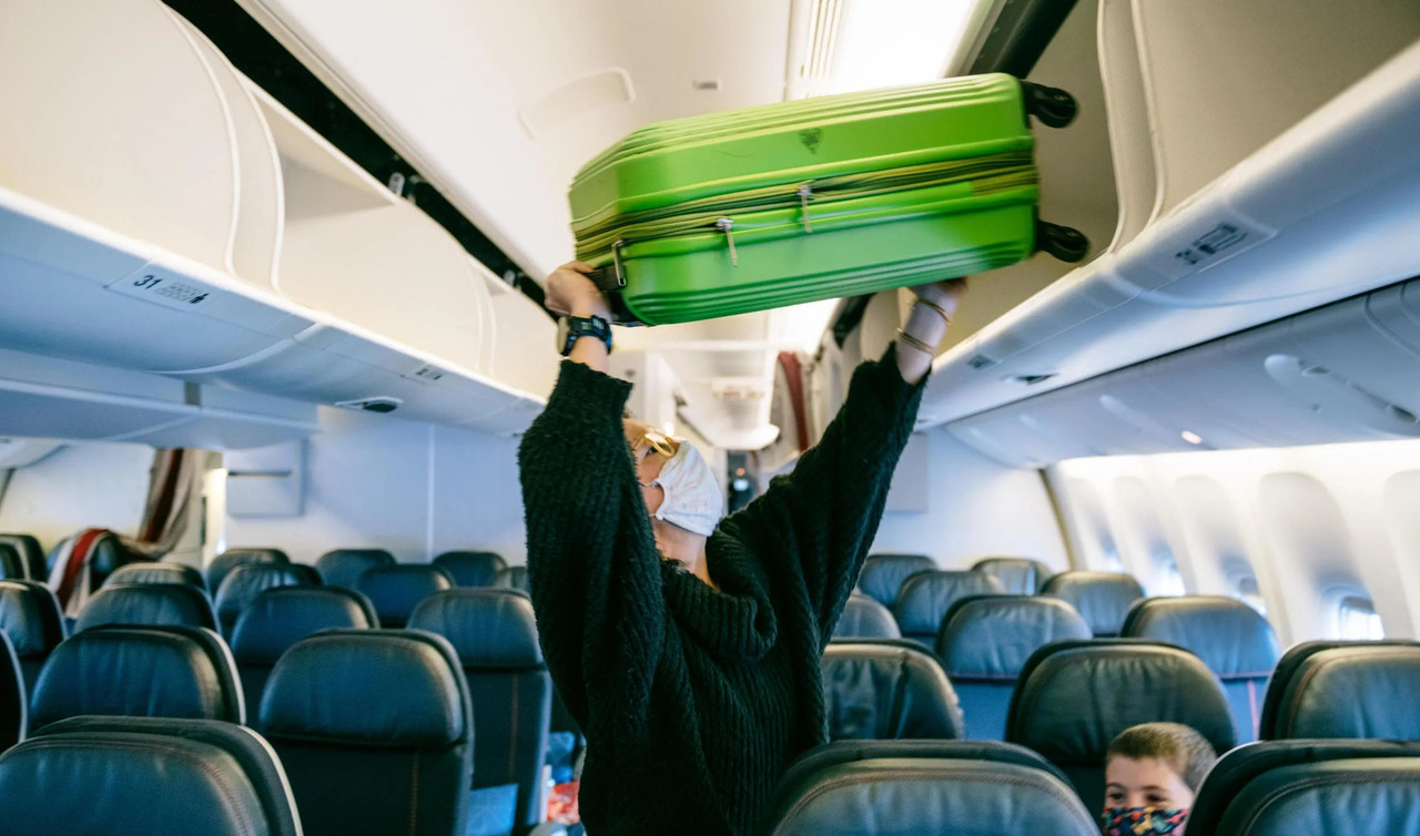 Objetos que puedes llevar en el avión y no sabías