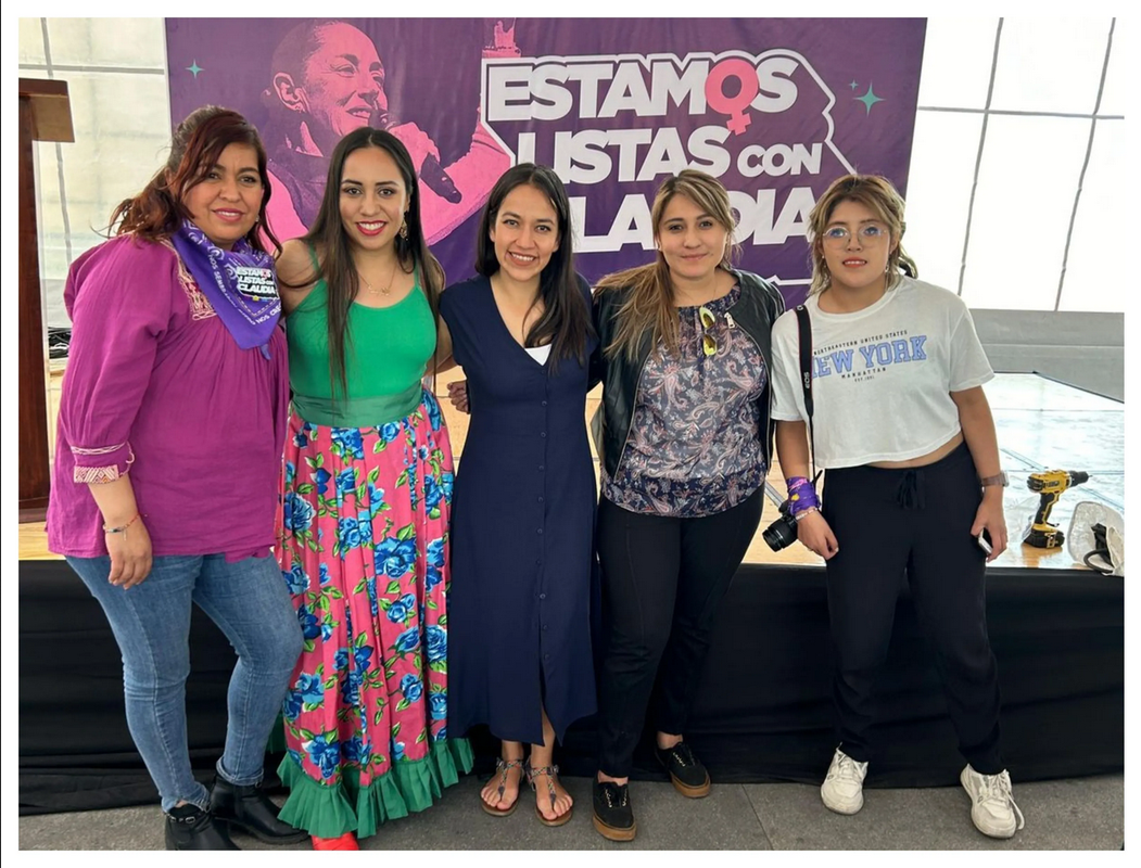 Feministas relanzan plataforma “Estamos Listas con Claudia” en apoyo a Sheinbaum