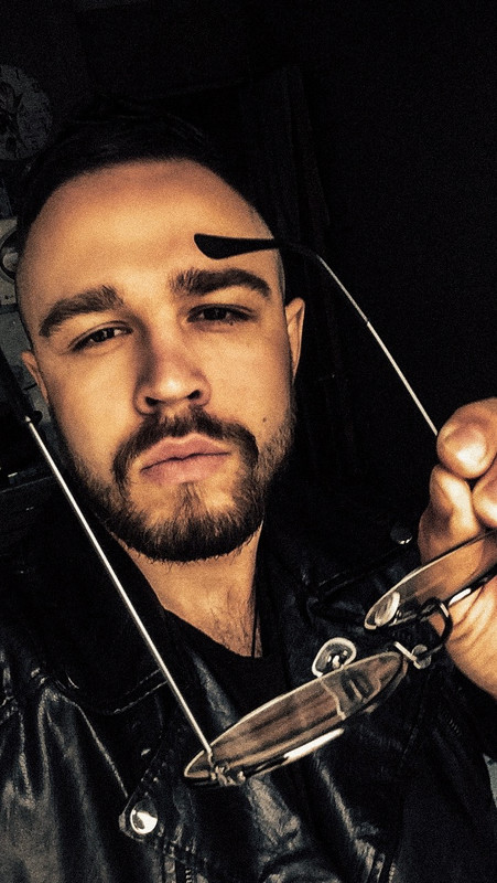 E1FE122C-4602-4360-9C5E-CC1B0E7A58E6