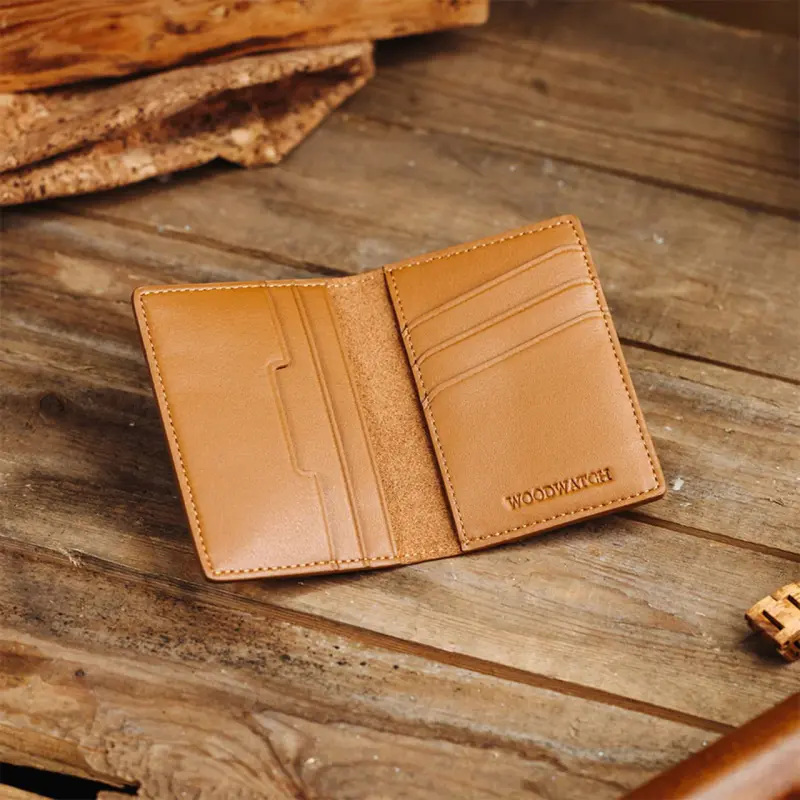 Light-brown-cactus-leather-wallet-eco-friendly-wallet-gift-for-dads