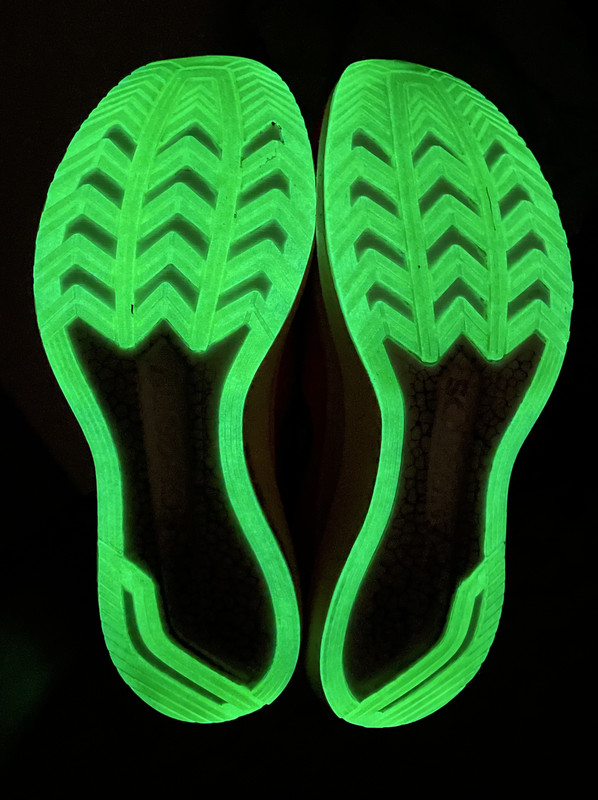 6AB287B4-52D8-4F34-9A0C-B693F9969A97