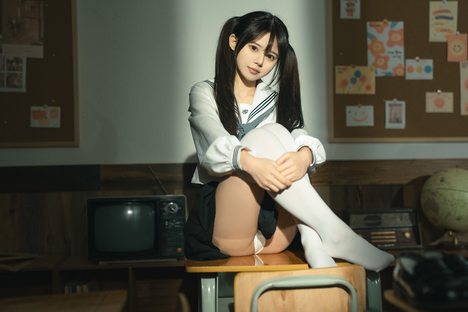 rua阮阮 授课中 教室主题 写真合集｜剧情系校园写真（57P｜855MB）插图4