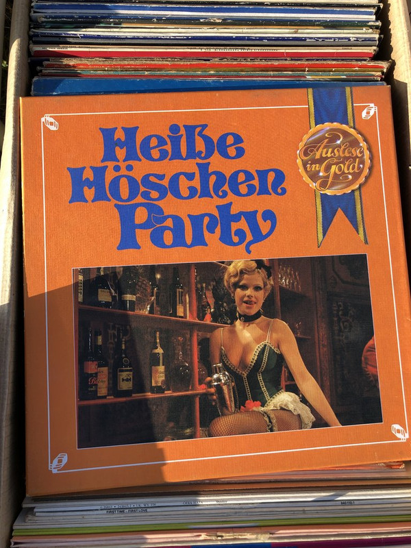 1423E4F7-24EF-4D13-834E-855E38492A6A