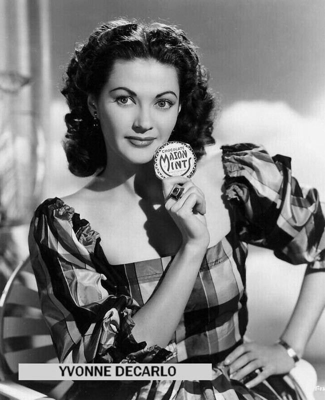 Yvonne_De_Carlo_a76