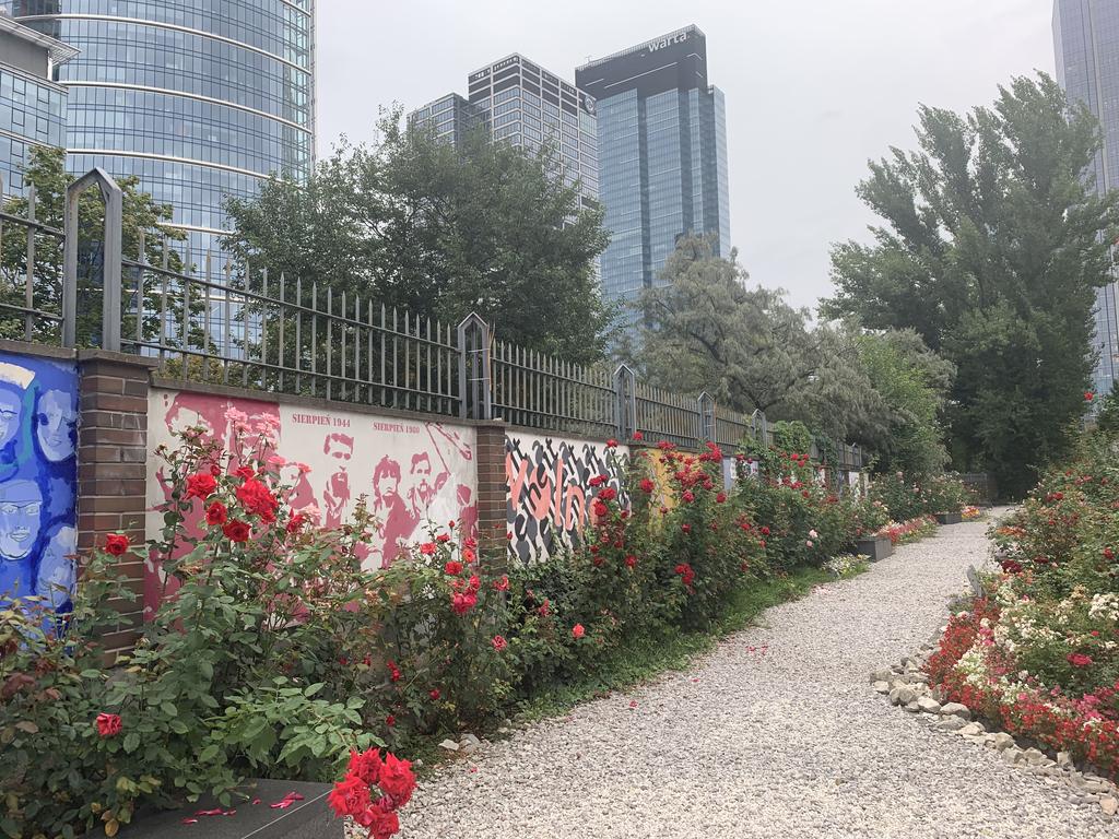 Día completo en la capital, Varsovia (Warszawa) - Polonia en verano de 2024 (43)