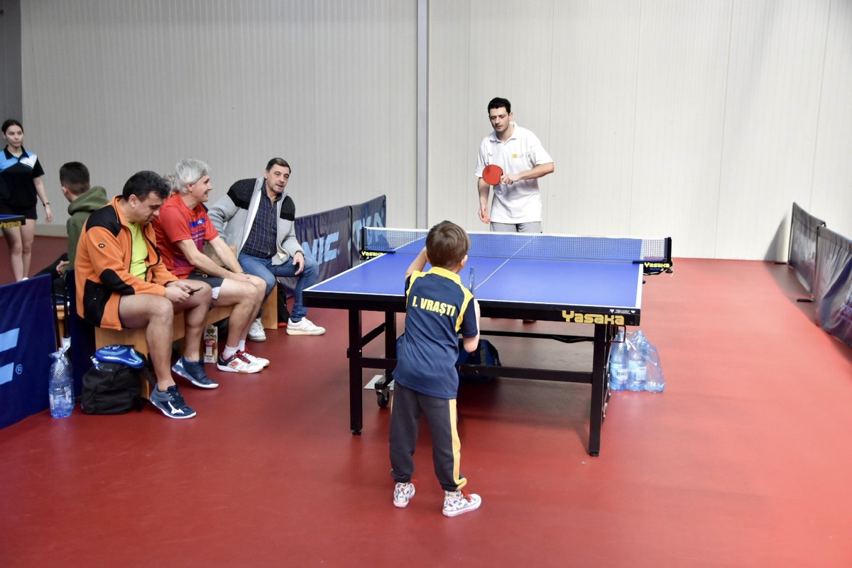 E8CF8E12-B136-4499-B39A-C5FFC8E2B9A9