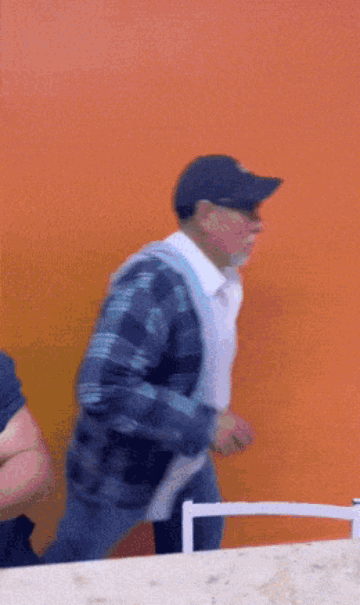 225.gif