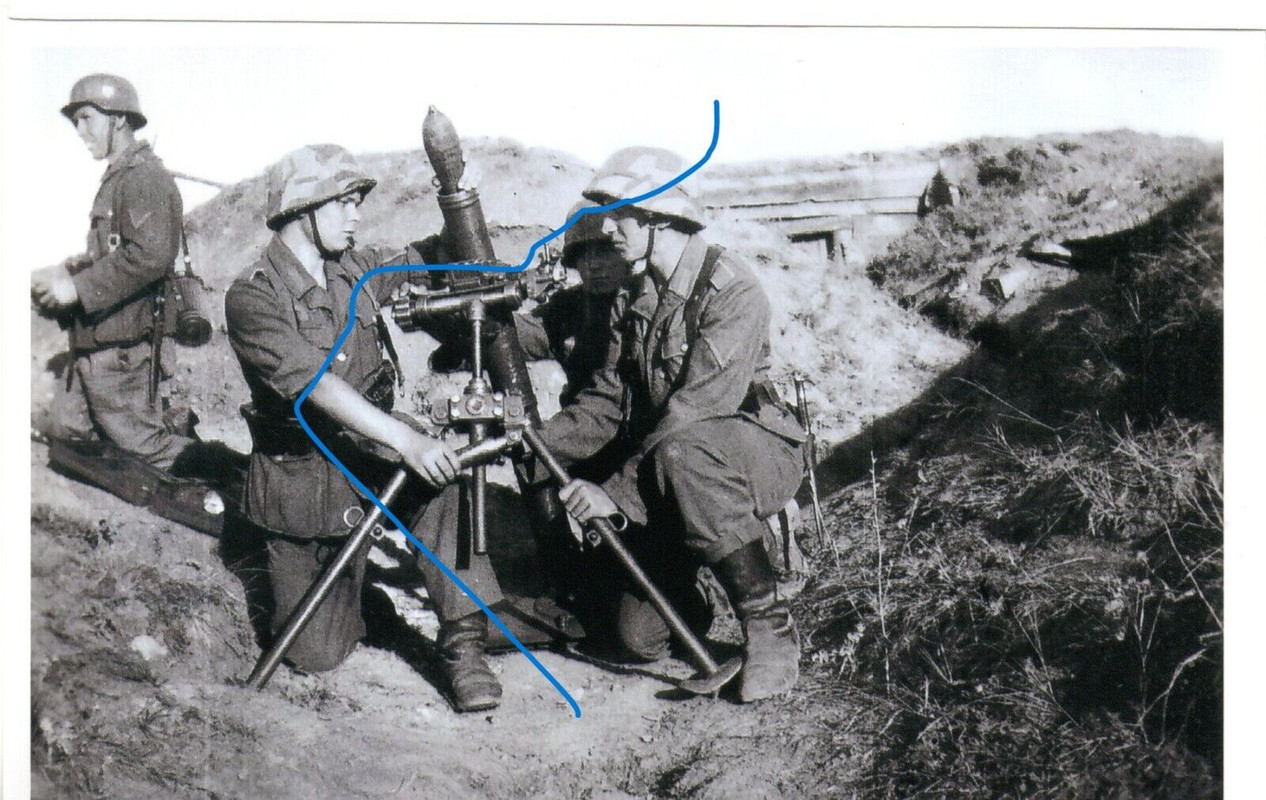 Fotos Deutsche Soldaten mit Granatwerfer im Einsatz