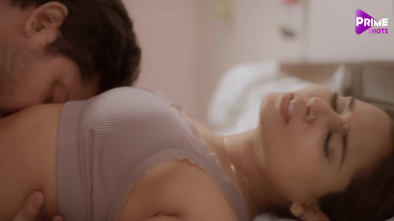 [Image: vlcsnap-2025-10-12-00h12m19s318.jpg]