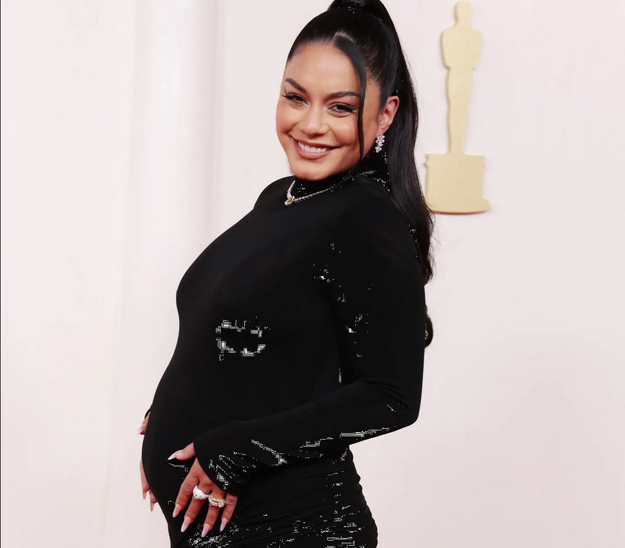 Vanessa Hudgens presume su embarazo en la alfombra roja de los Premios Oscar
