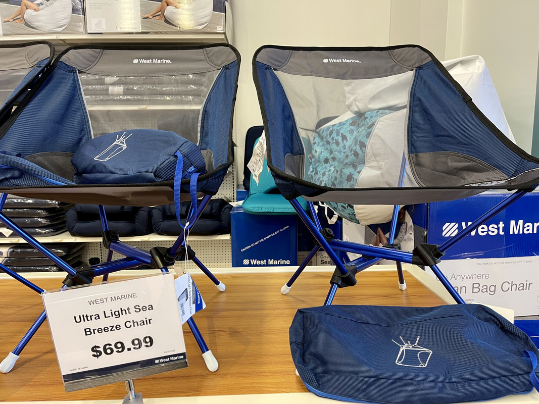 FDF9036D-3EAE-4F39-9D2B-774DED769CE1