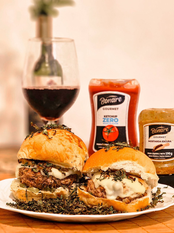 Um dos nossos hamburguers artesanais