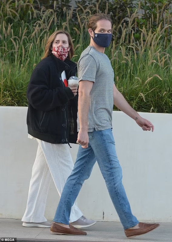 emmawatson-photogallery.blogspot.com (6)