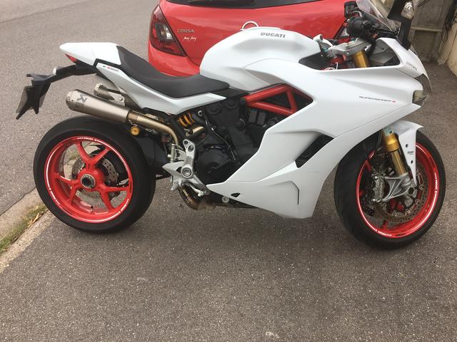 6F3C7133-80D9-4DE1-9455-F72A79F526E8