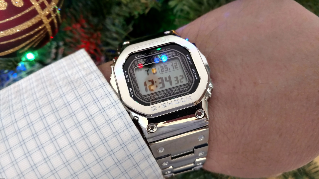 Casio-G-Shock-GMW-B-5000-D-1.jpg