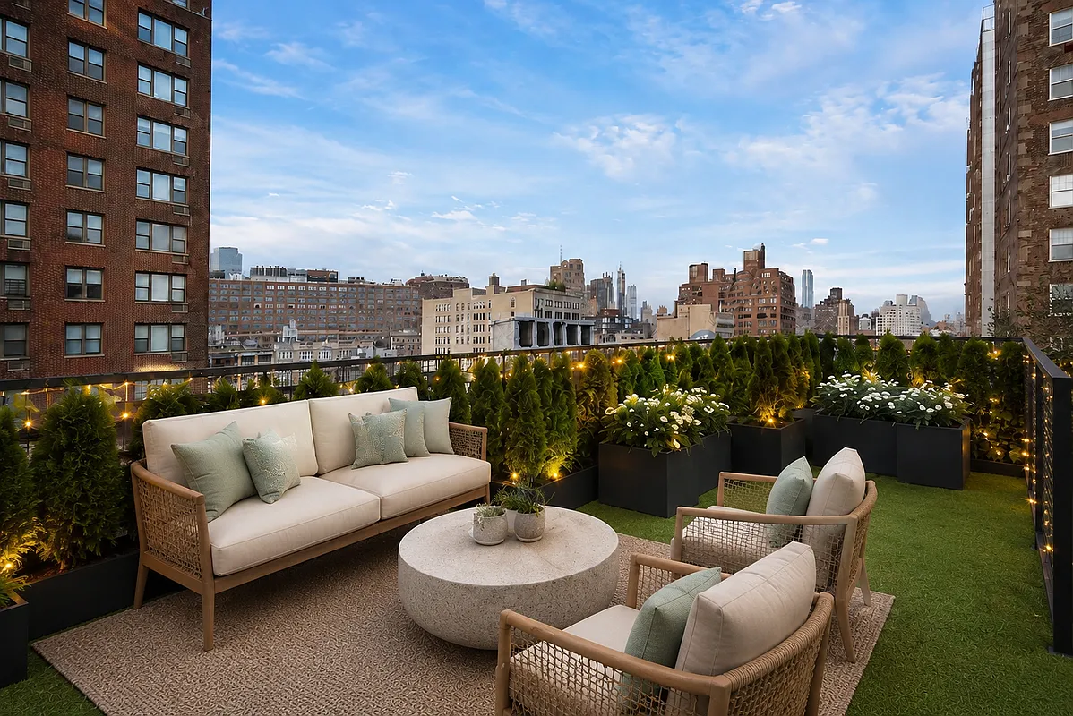 615 1/2 Hudson Street, Unit 14, Manhattan, NY 10014