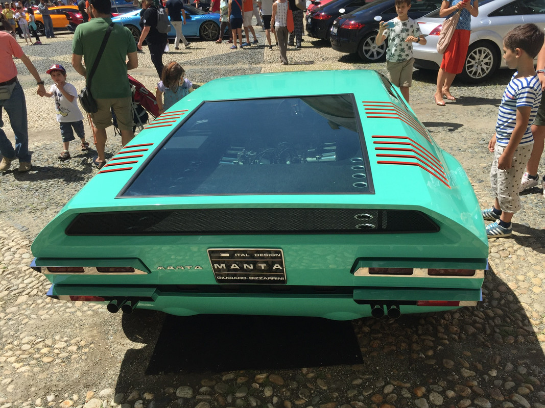 0ACC7F36-19C1-4FB6-B9DB-95DDC78052B3