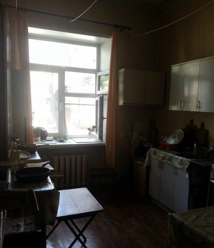 E9B89D15-BBCF-4463-B825-3A9763CD0405