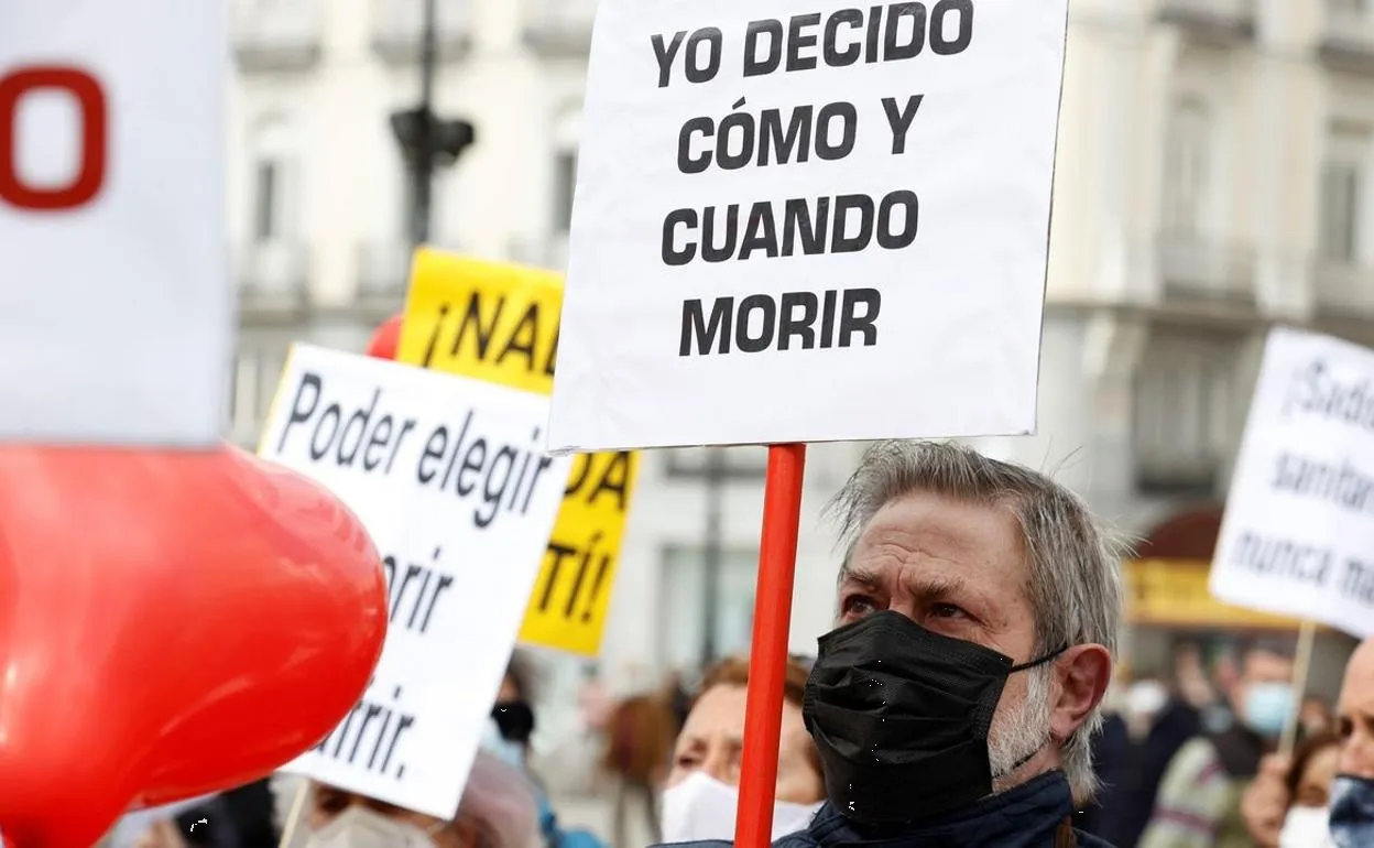 Francia podría legalizar la eutanasia